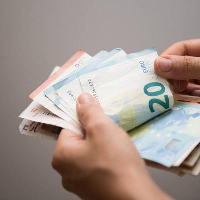 Extra-Zuschuss für Familien: 1.800 Euro pro Monat möglich